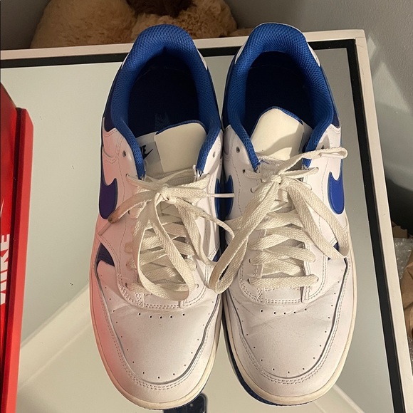 Nike Gamma Force Classic White and Blue sneakers women’s 11 EUR 43 - Picture 3 of 9